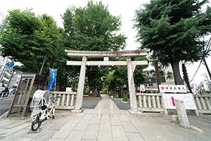 鳩森(はとのもり)八幡神社